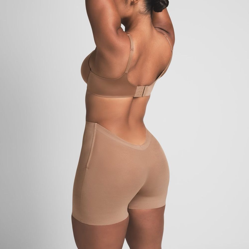 Skims LOW BACK SHORT Shapewear Beige Sz 2X